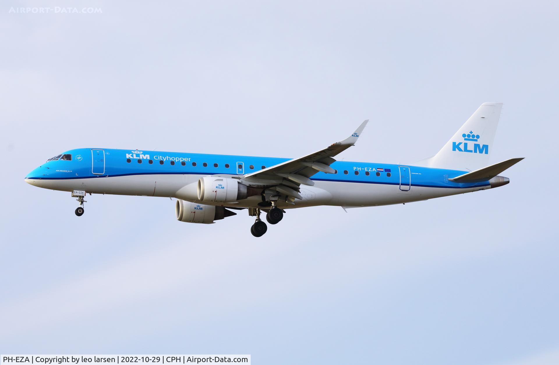 PH-EZA, 2008 Embraer 190LR (ERJ-190-100LR) C/N 19000224, Copenhagen 29.10.2022