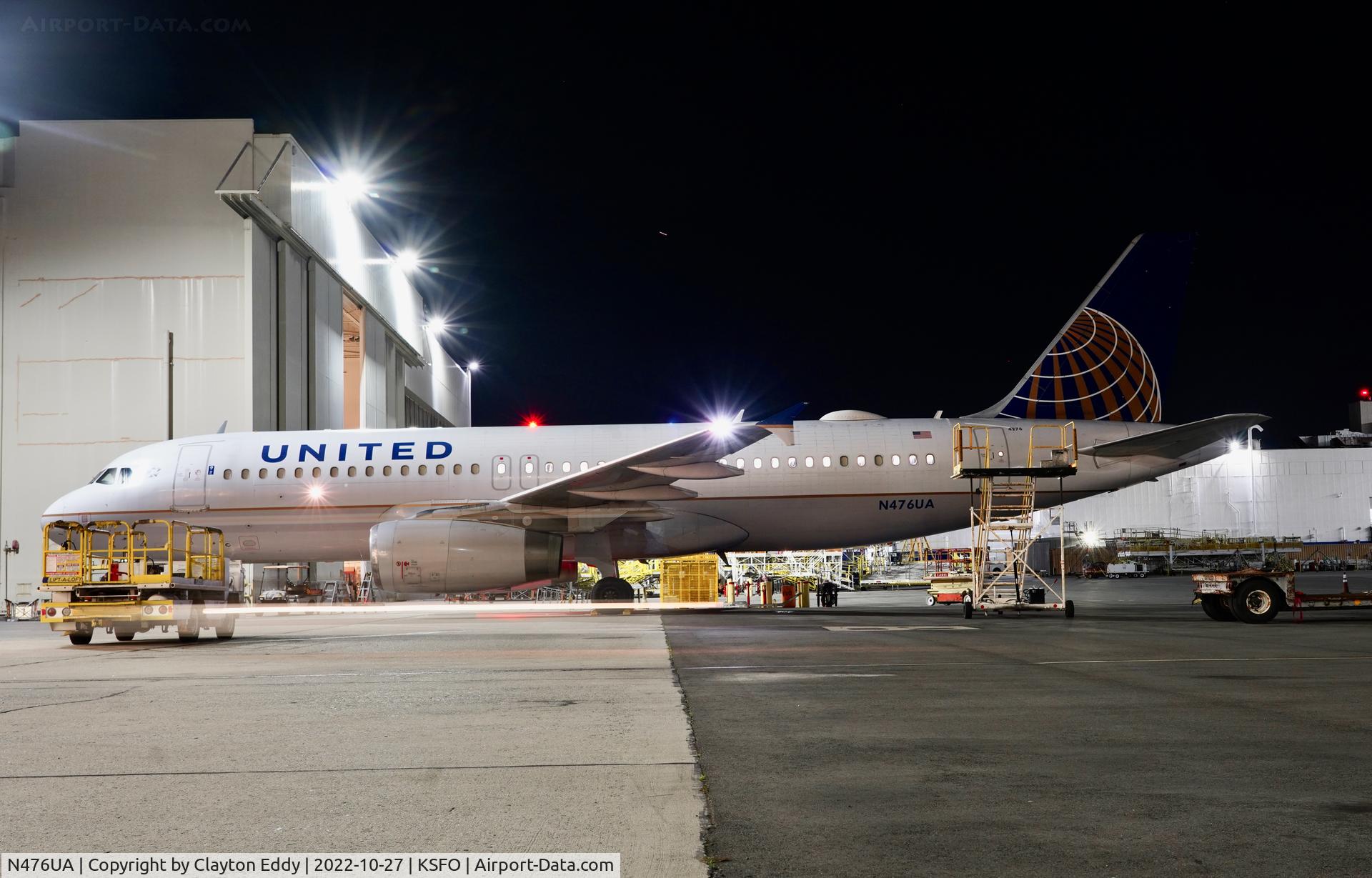 N476UA, 2001 Airbus A320-232 C/N 1508, SFO 2022.