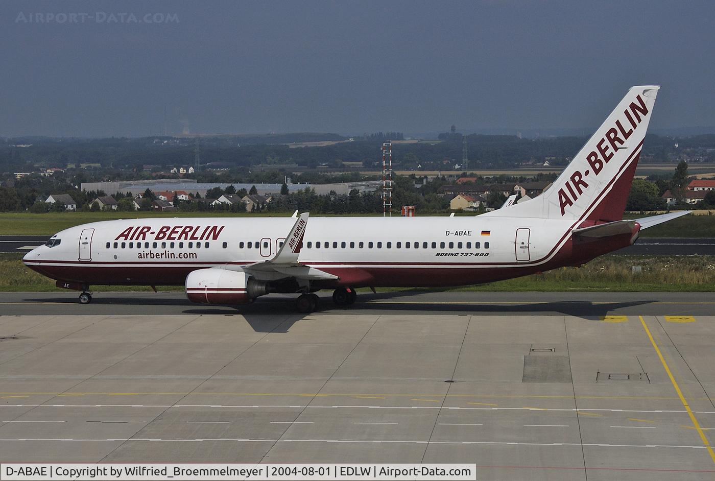 D-ABAE, 2001 Boeing 86JSF C/N 30877, Taxiing to runway 06.