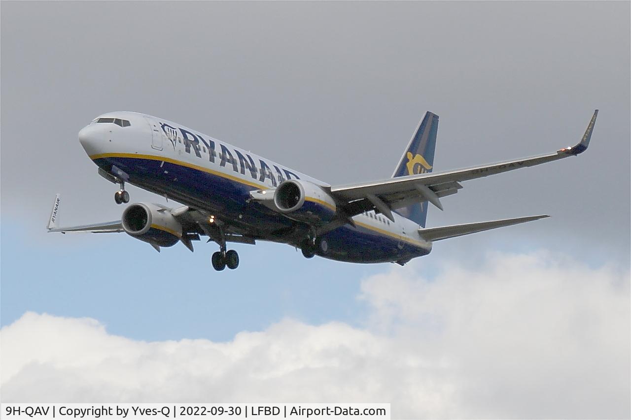 9H-QAV, 2015 Boeing 737-8AS C/N 44696, Boeing 737-8AS, Short approach rwy 23, Bordeaux Mérignac airport (LFBD-BOD)