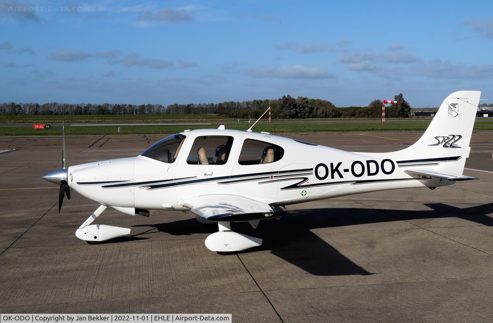 OK-ODO, 2007 Cirrus SR22 G2 C/N 0483, Lelystad Airport