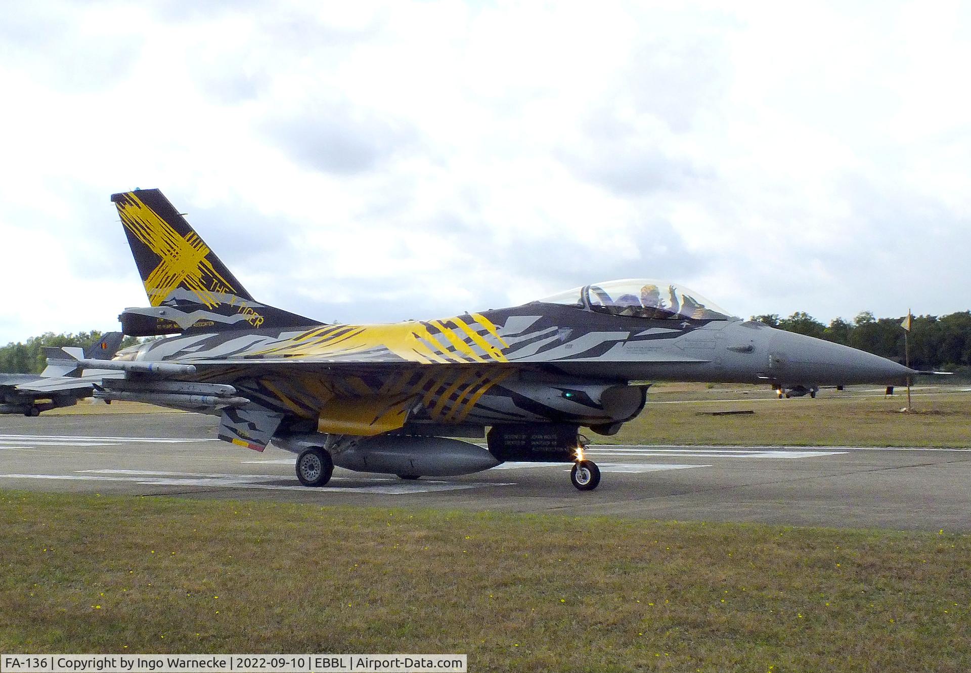 FA-136, SABCA F-16AM Fighting Falcon C/N 6H-136, General Dynamics (SABCA) F-16AM Fighting Falcon of the FAeB (Belgian air force) in 'X-Tiger' special colours at the 2022 Sanicole Spottersday at Kleine Brogel air base