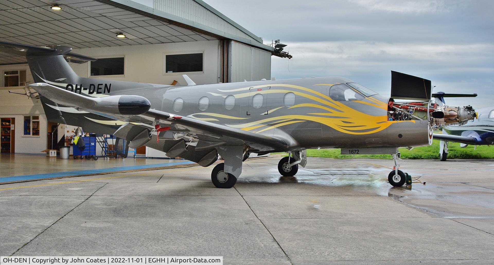 OH-DEN, 2016 Pilatus PC-12/47E C/N 1672, At BAS