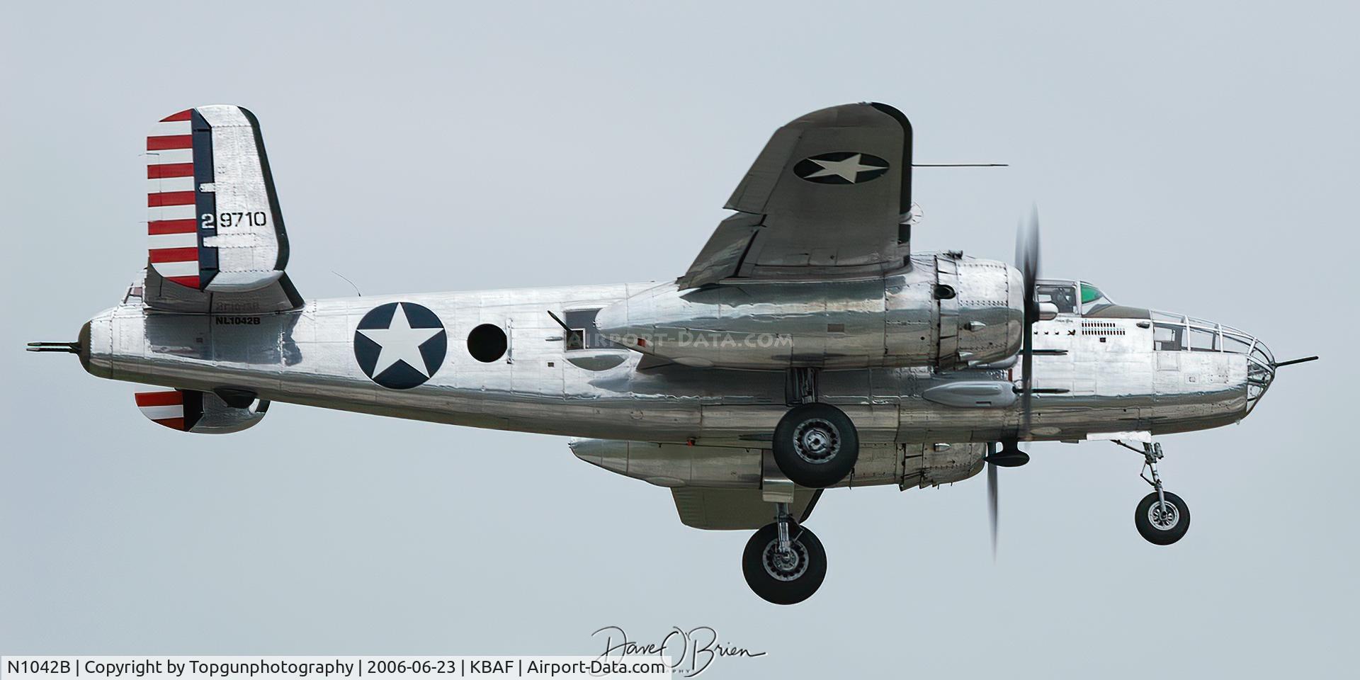 N1042B, 1944 North American B-25N Mitchell C/N 108-35148, Westfield Air Show 2006