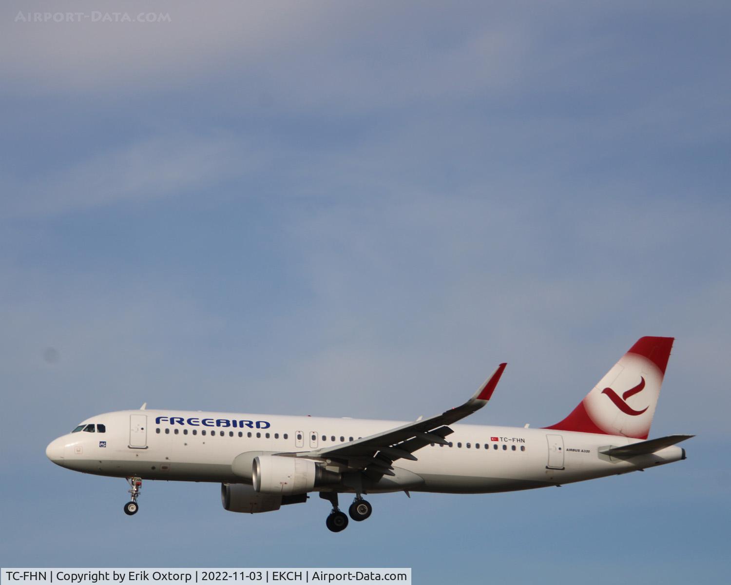 TC-FHN, 2013 Airbus A320-214 C/N 5673, TC-FHN landing rw 22L