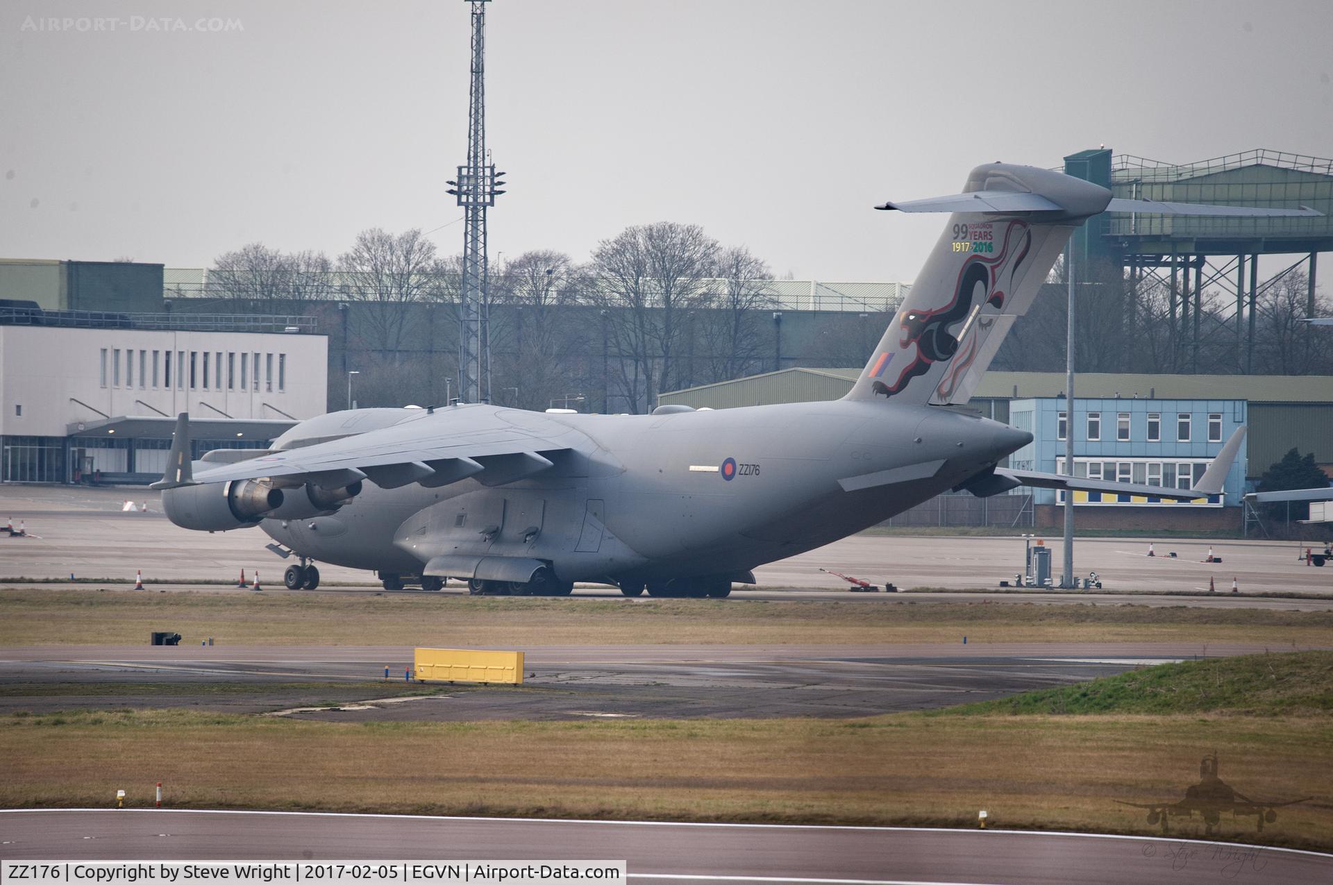 ZZ176, 2008 Boeing C-17A Globemaster III C/N F-190, RAF Brize Norton UK