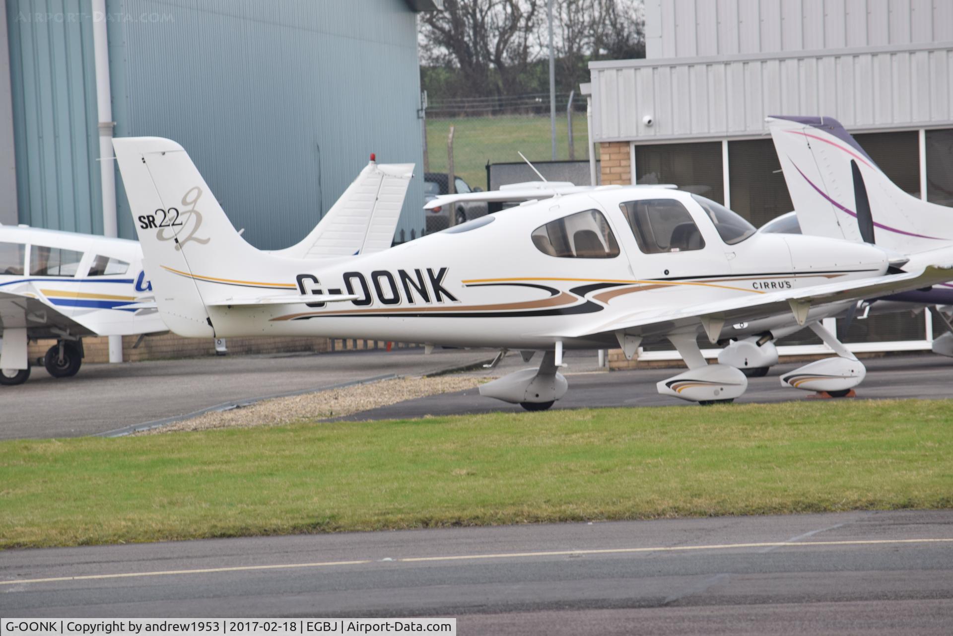 G-OONK, 2004 Cirrus SR22 G2 C/N 1230, G-OONK at Gloucestershire Airport.