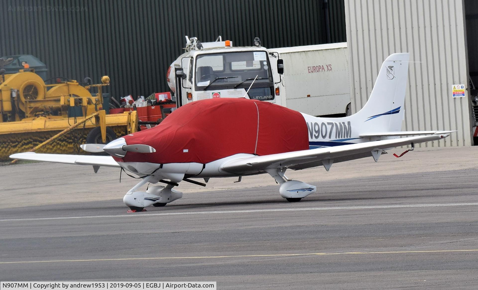 N907MM, 2003 Cirrus SR20 C/N 1270, N907MM at Gloucestershire Airport.