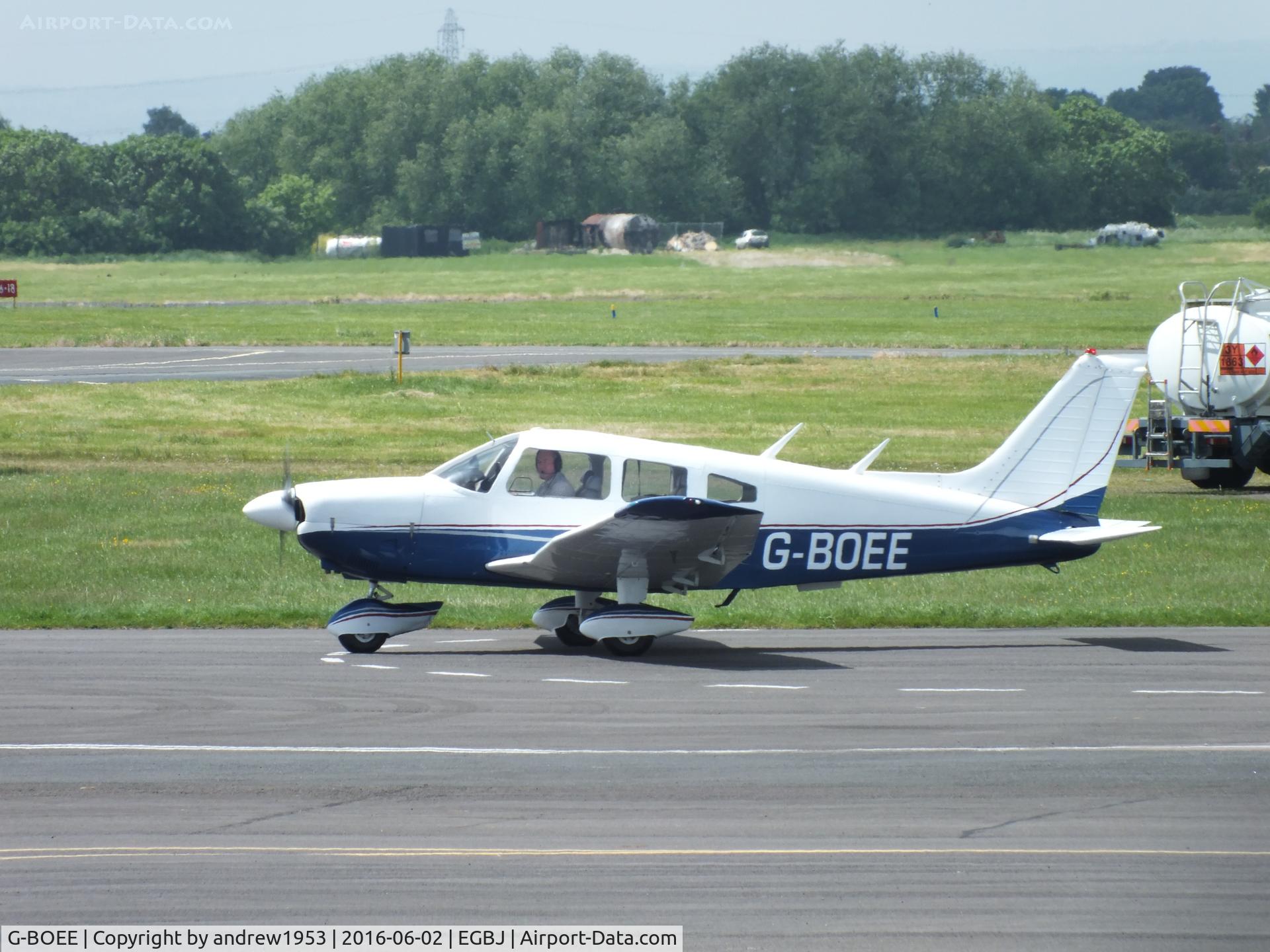 G-BOEE, 1976 Piper PA-28-181 Cherokee Archer II C/N 28-7690359, G-BOEE at Gloucestershire Airport.