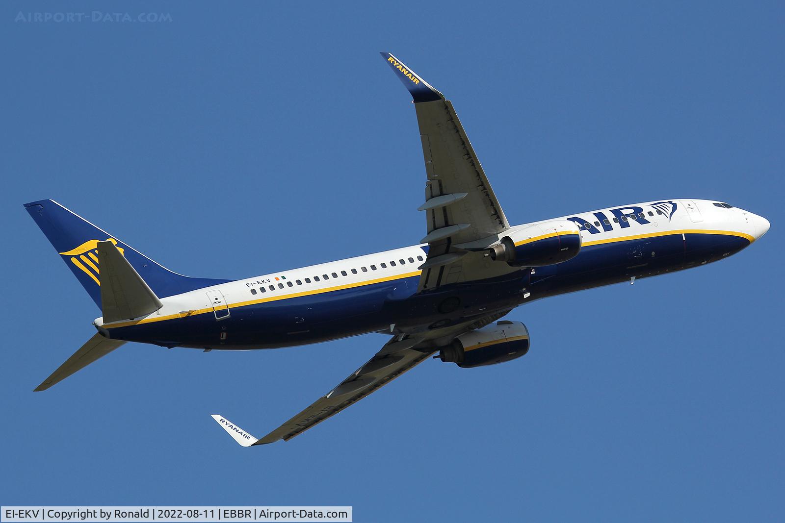 EI-EKV, 2010 Boeing 737-8AS C/N 38507, at bru