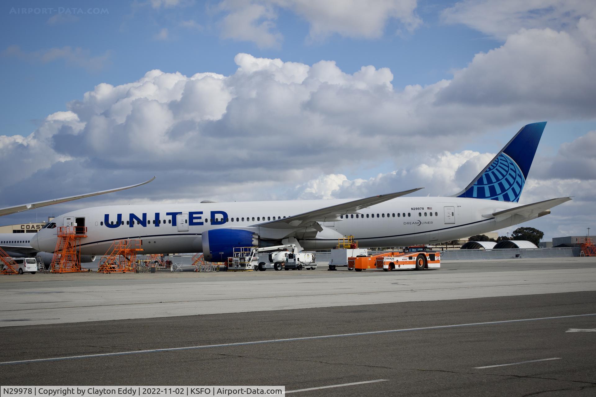 N29978, 2020 Boeing 787-9 Dreamliner Dreamliner C/N 66137, SFO 2022.