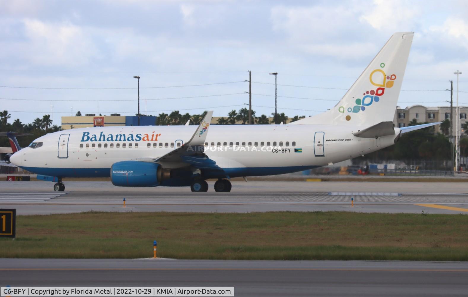 C6-BFY, 2004 Boeing 737-7V3 C/N 30676, MIA 2022