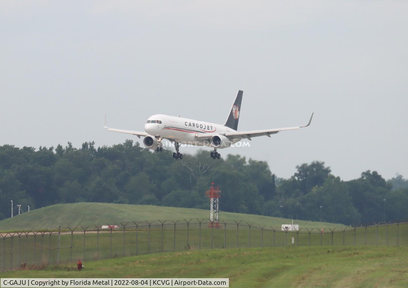 C-GAJU, 1999 Boeing 757-204 C/N 28836, CVG 2022