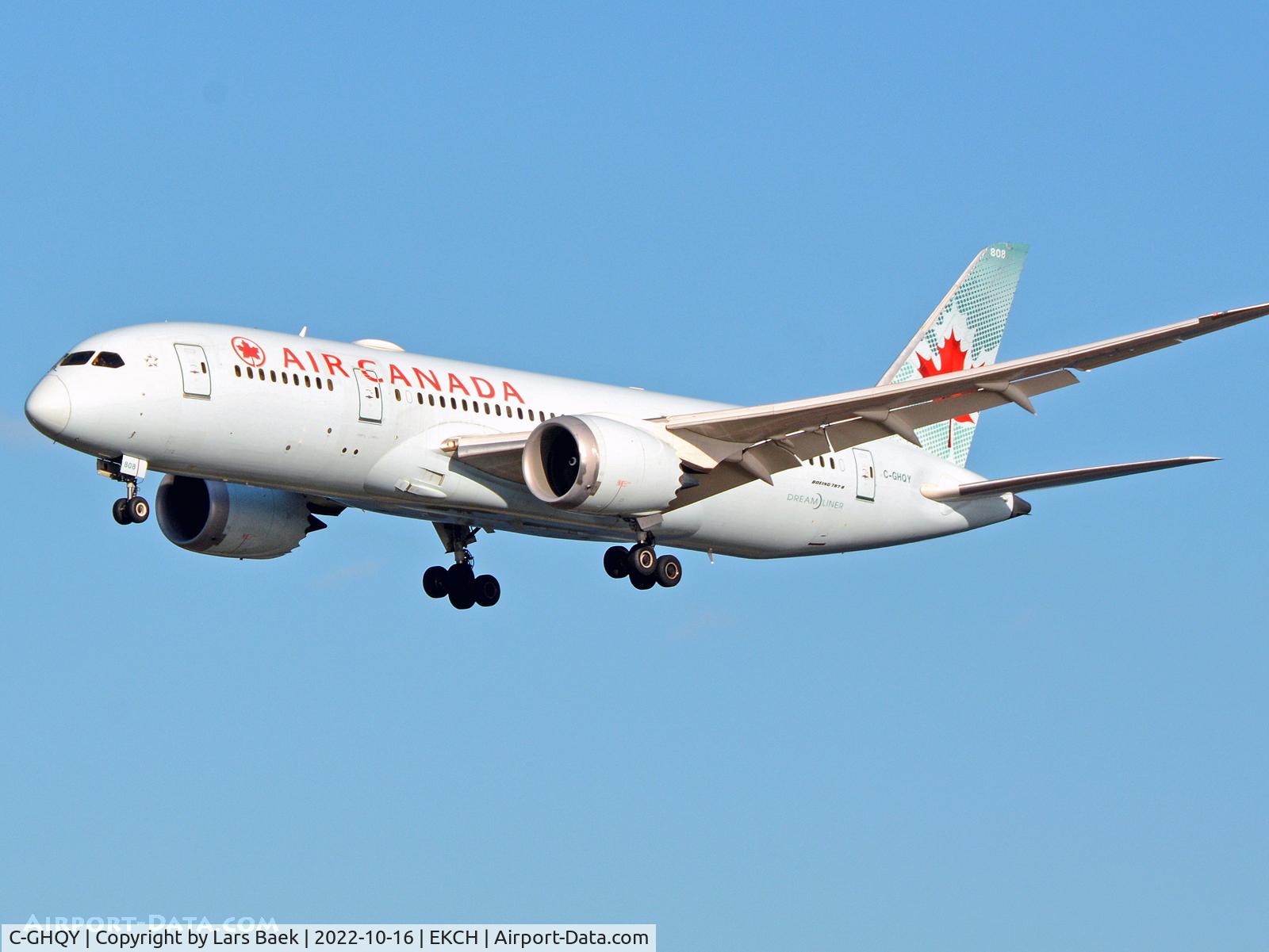 C-GHQY, 2015 Boeing 787-8 Dreamliner Dreamliner C/N 35264, RWY22L