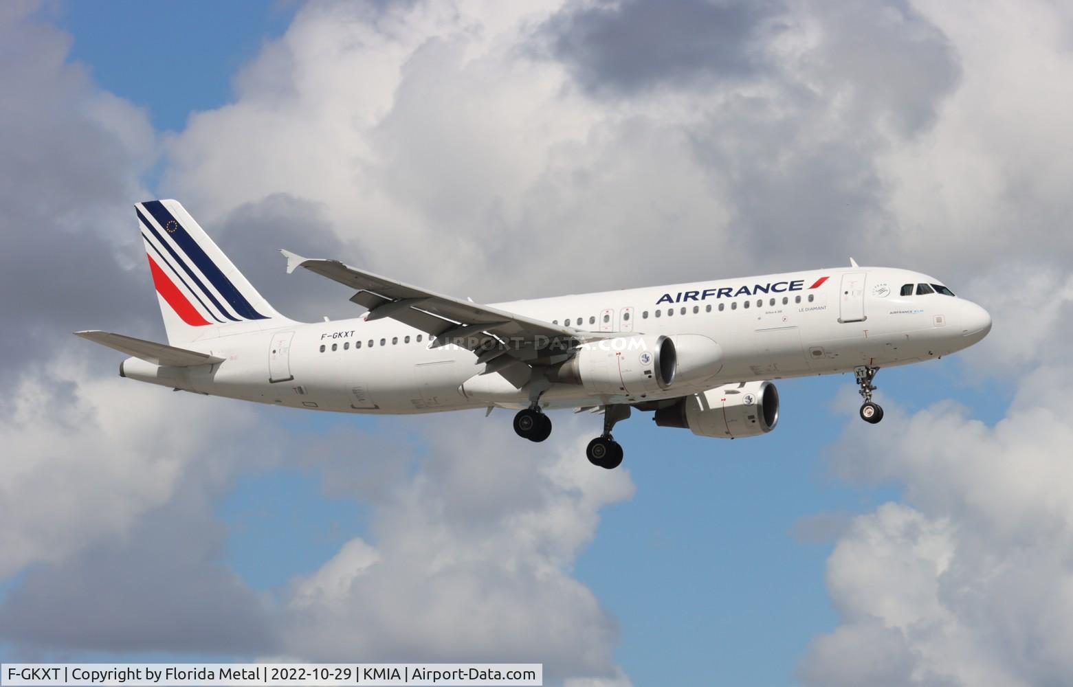 F-GKXT, 2009 Airbus A320-214 C/N 3859, MIA 2022