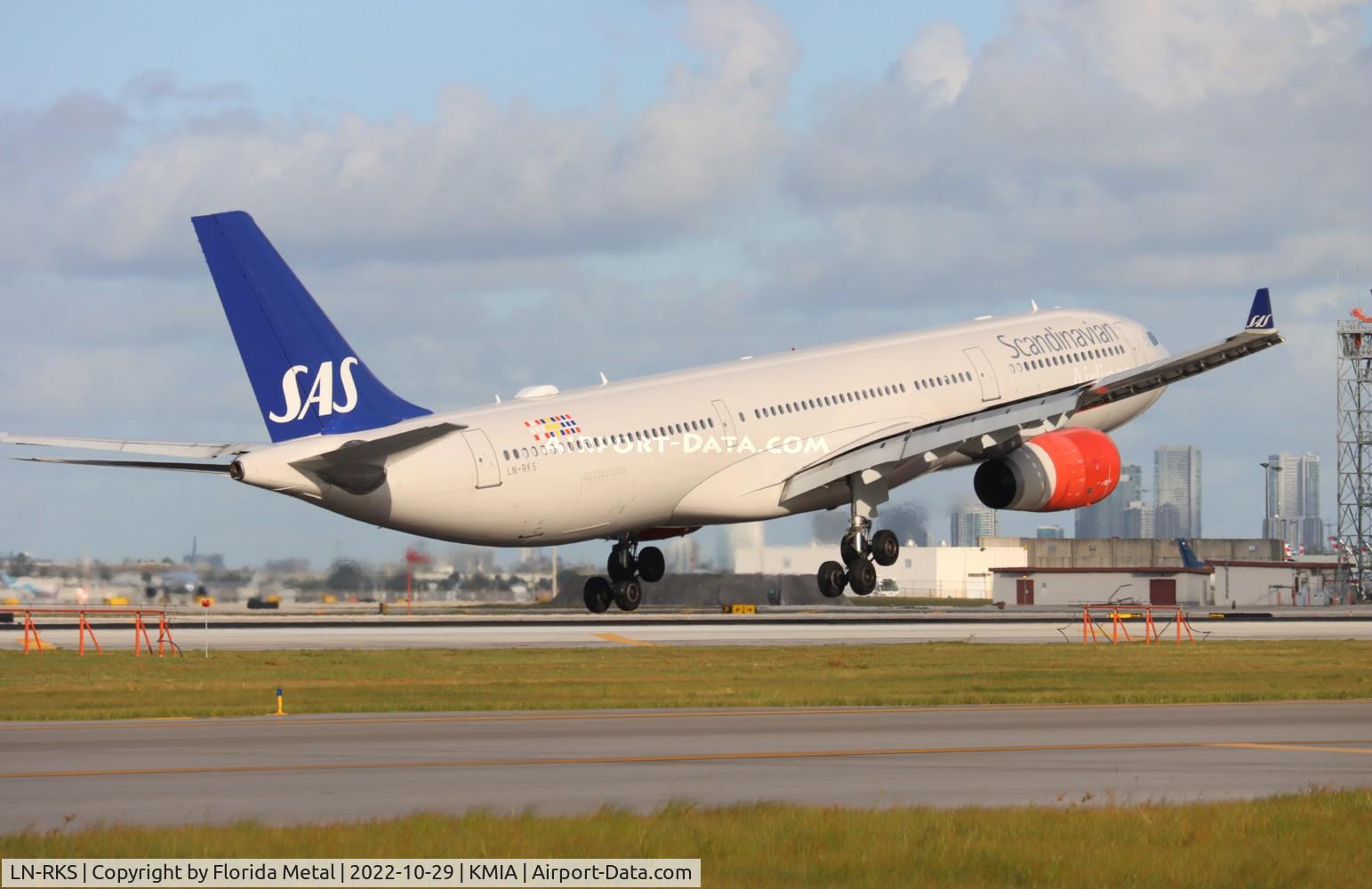 LN-RKS, 2015 Airbus A330-343E C/N 1665, MIA 2022