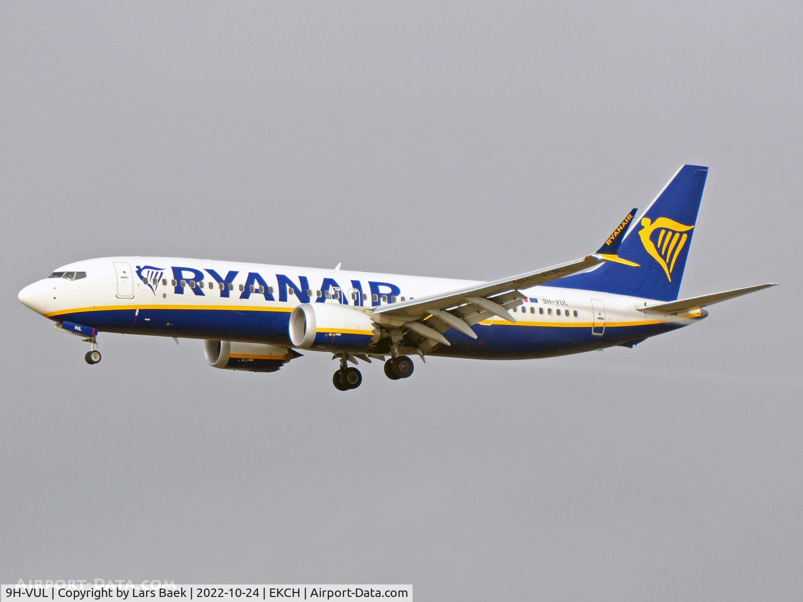 9H-VUL, 2021 Boeing 737-8-200 MAX C/N 62332, RWY22L Malta Air
