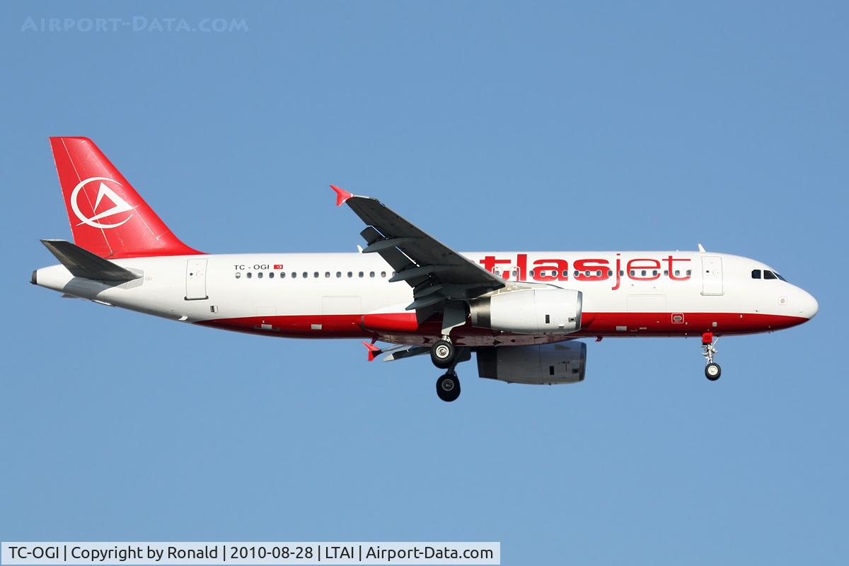 TC-OGI, 1997 Airbus A320-232 C/N 640, at ayt