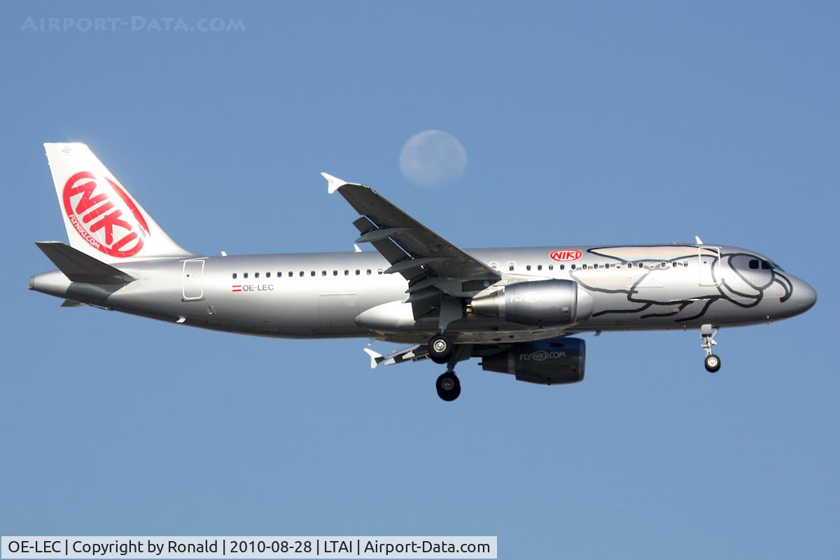 OE-LEC, 2010 Airbus A320-214 C/N 4316, at ayt