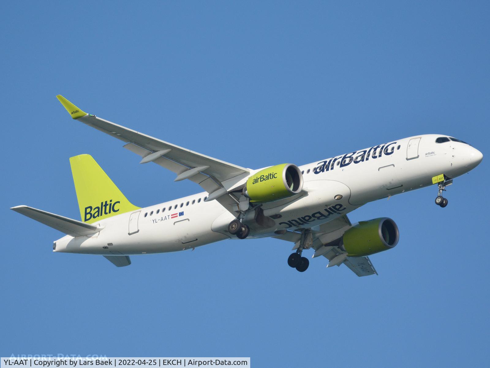 YL-AAT, 2019 Airbus A220-300 C/N 55055, RWY04L from 