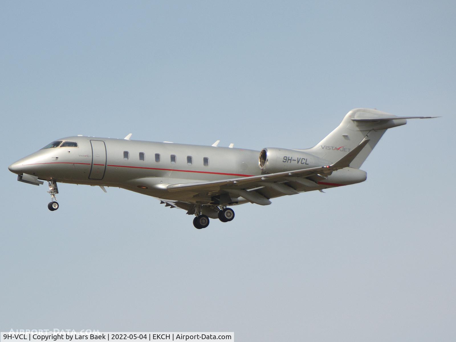 9H-VCL, 2015 Bombardier Challenger 300 (BD-100-1A10) C/N 20606, RWY22L from 