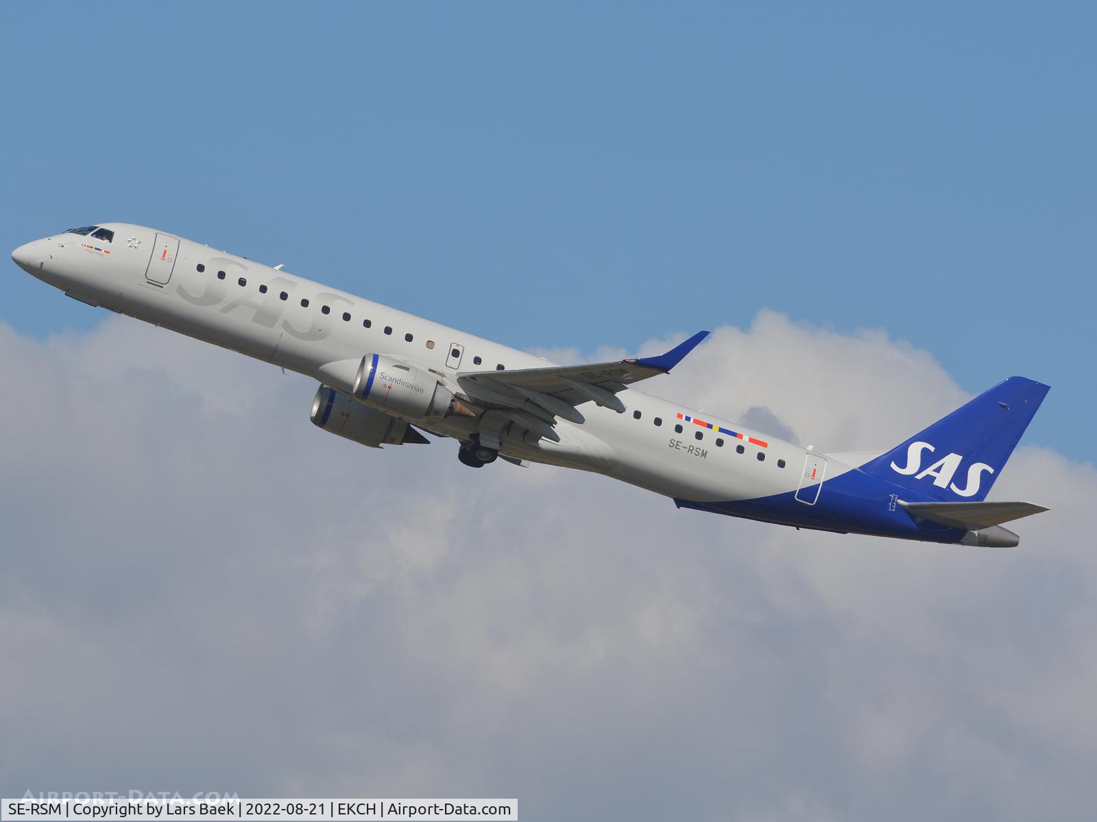 SE-RSM, 2007 Embraer ERJ 190-200LR (ERJ 195LR) C/N 1900053, RWY22R