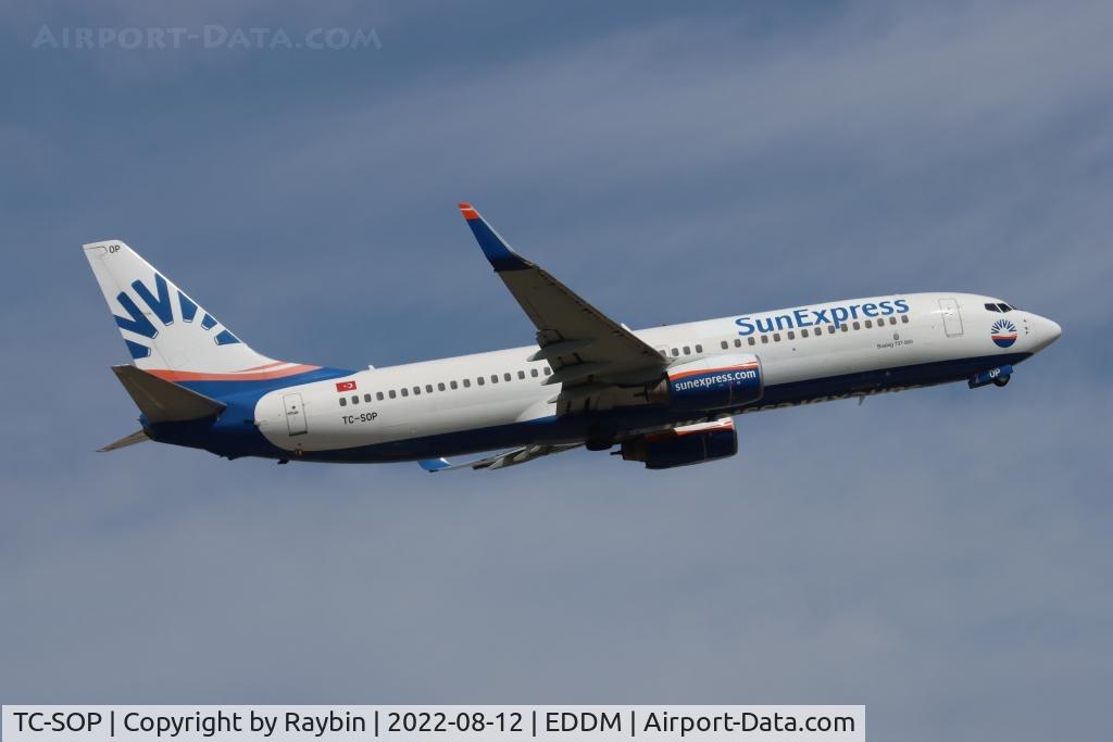 TC-SOP, 2004 Boeing 737-8AS C/N 33562, SunExpress