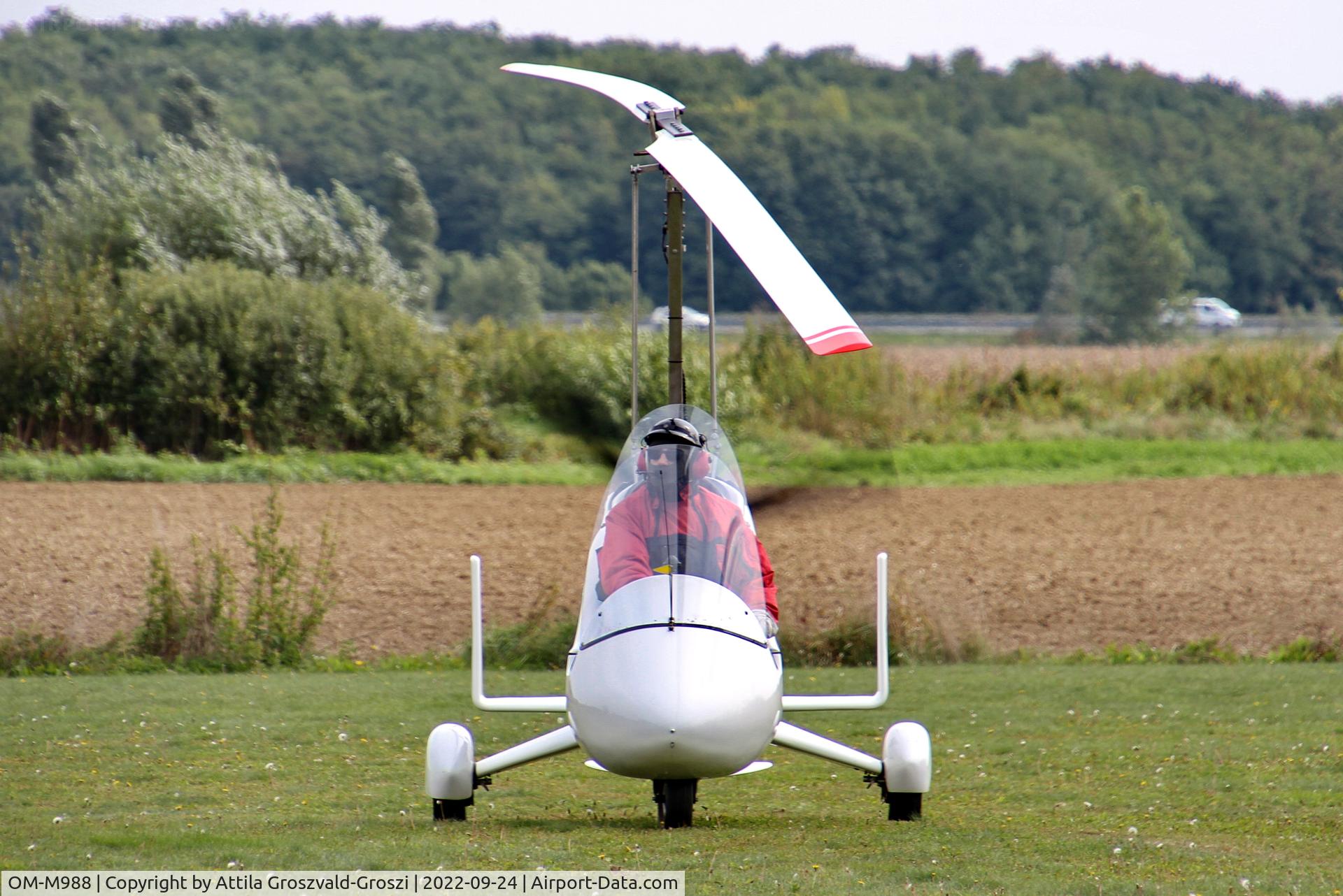 OM-M988, 2014 Halley Apollo Gyro AG-1 C/N 030714, Becsehely, Mura Airport, Hungary