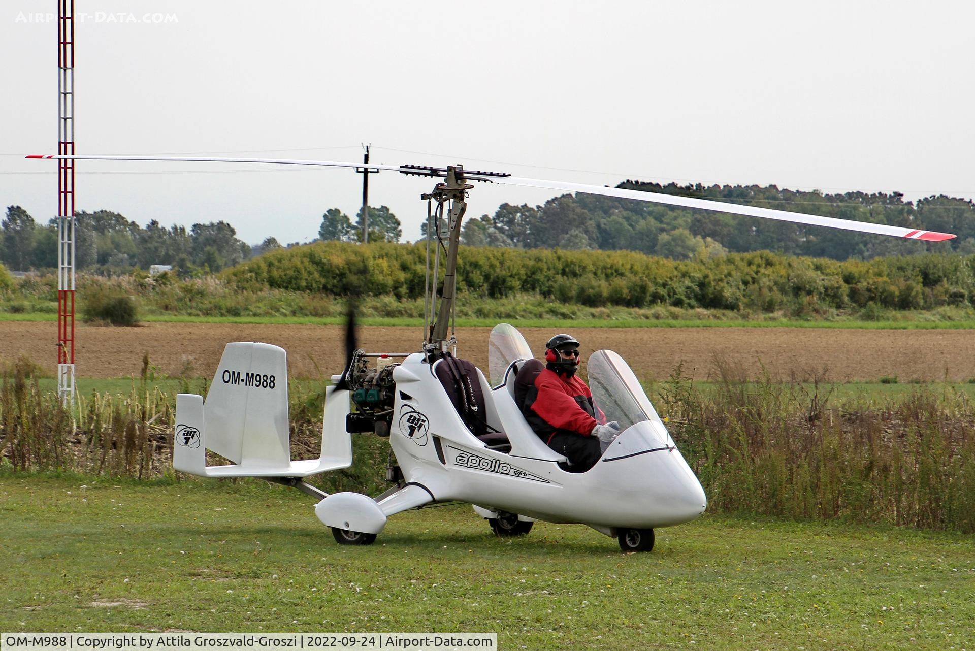 OM-M988, 2014 Halley Apollo Gyro AG-1 C/N 030714, Becsehely, Mura Airport, Hungary