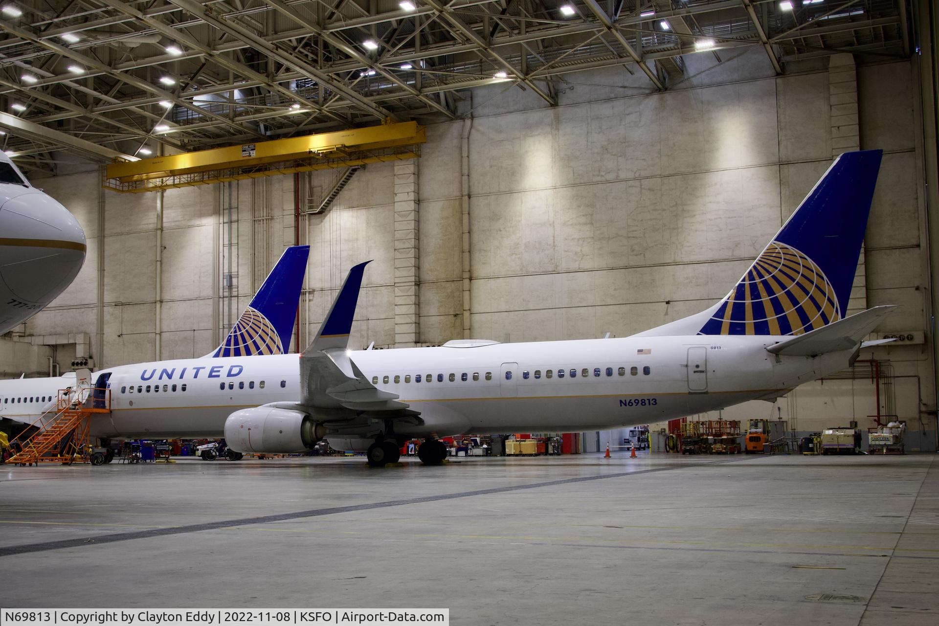 N69813, 2014 Boeing 737-924/ER C/N 43531, SFO 2022.