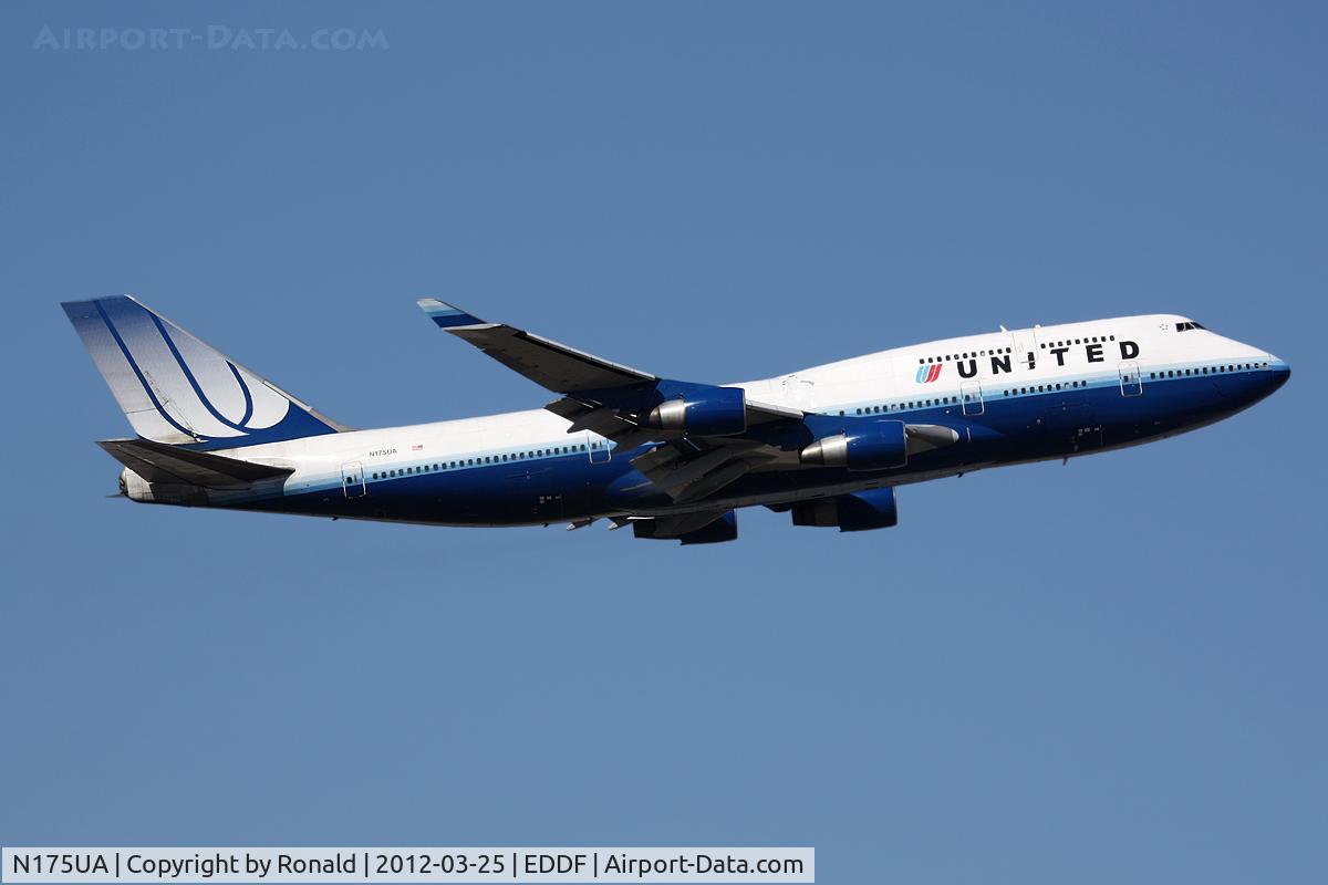 N175UA, 1990 Boeing 747-422 C/N 24382, at fra