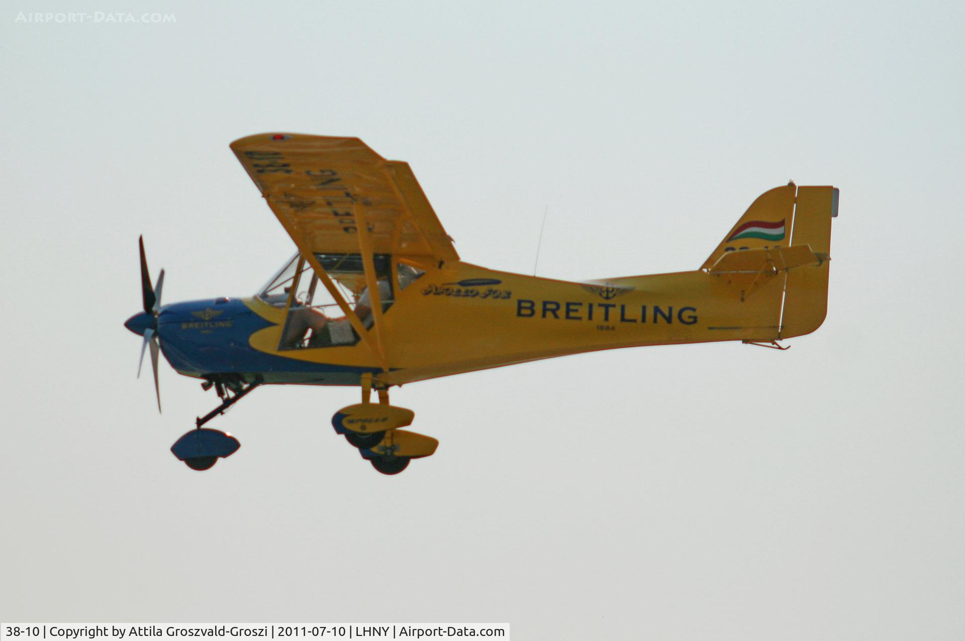 38-10, 2004 Halley Apollo Fox C/N 290904, LHNY - Nyiregyháza Airport, Hungary. Airshow 2011