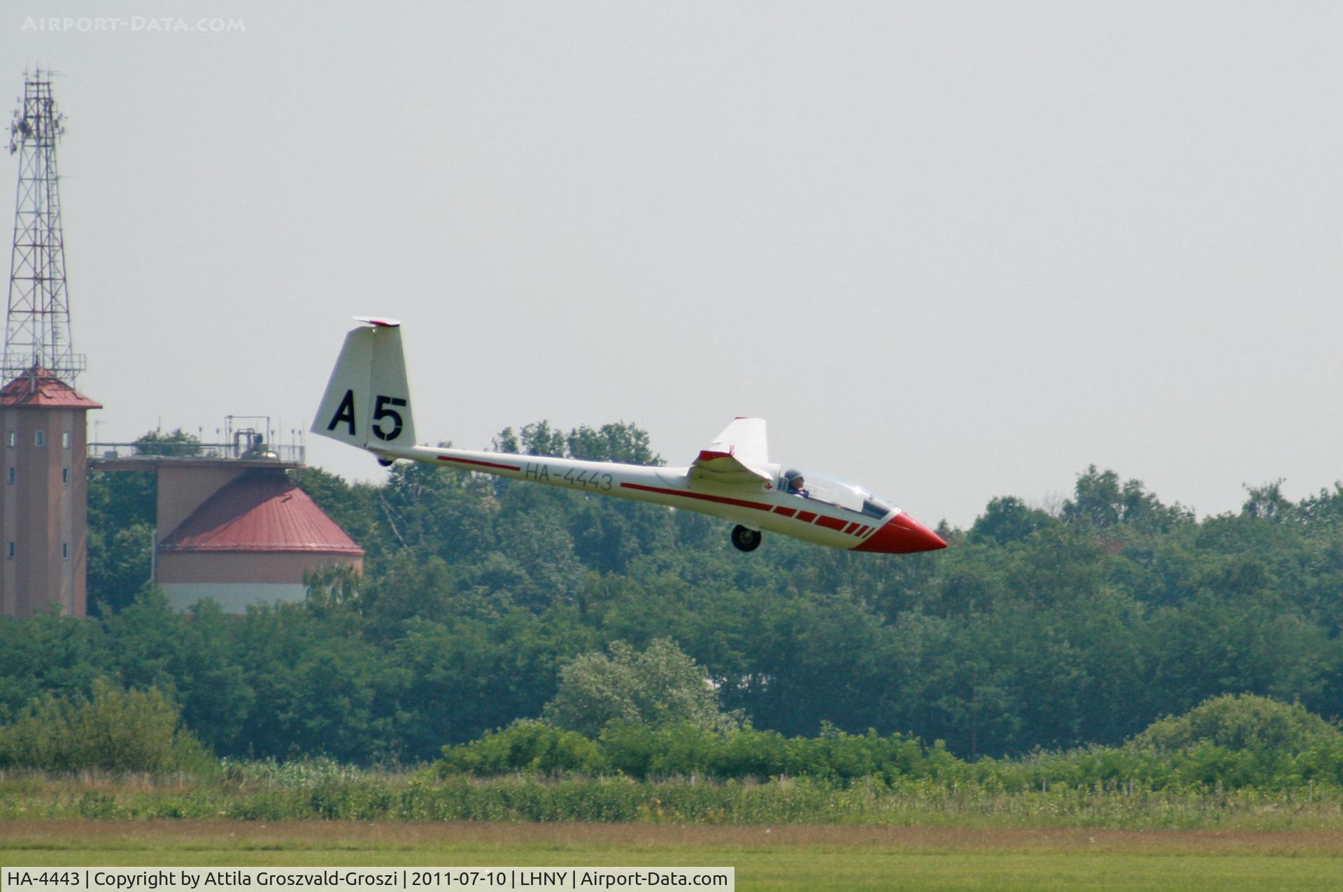 HA-4443, 1982 ICA-Brasov IS-29D2 C/N 172, LHNY - Nyiregyháza Airport, Hungary. Airshow 2011