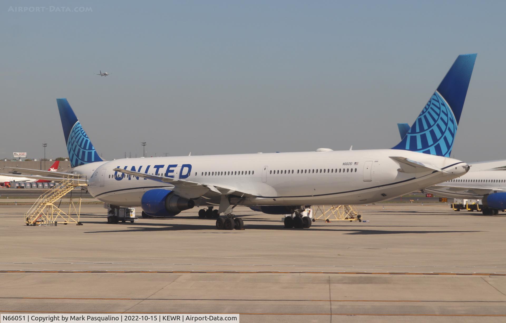N66051, 2000 Boeing 767-424/ER C/N 29446, Boeing 767-424/ER