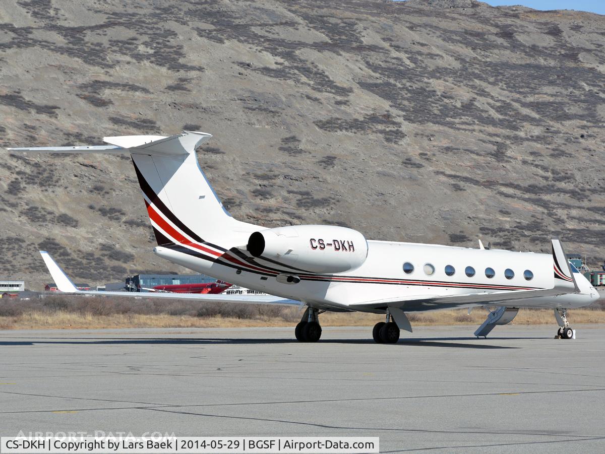 CS-DKH, 2007 Gulfstream Aerospace GV-SP (G550) C/N 5150, Parked