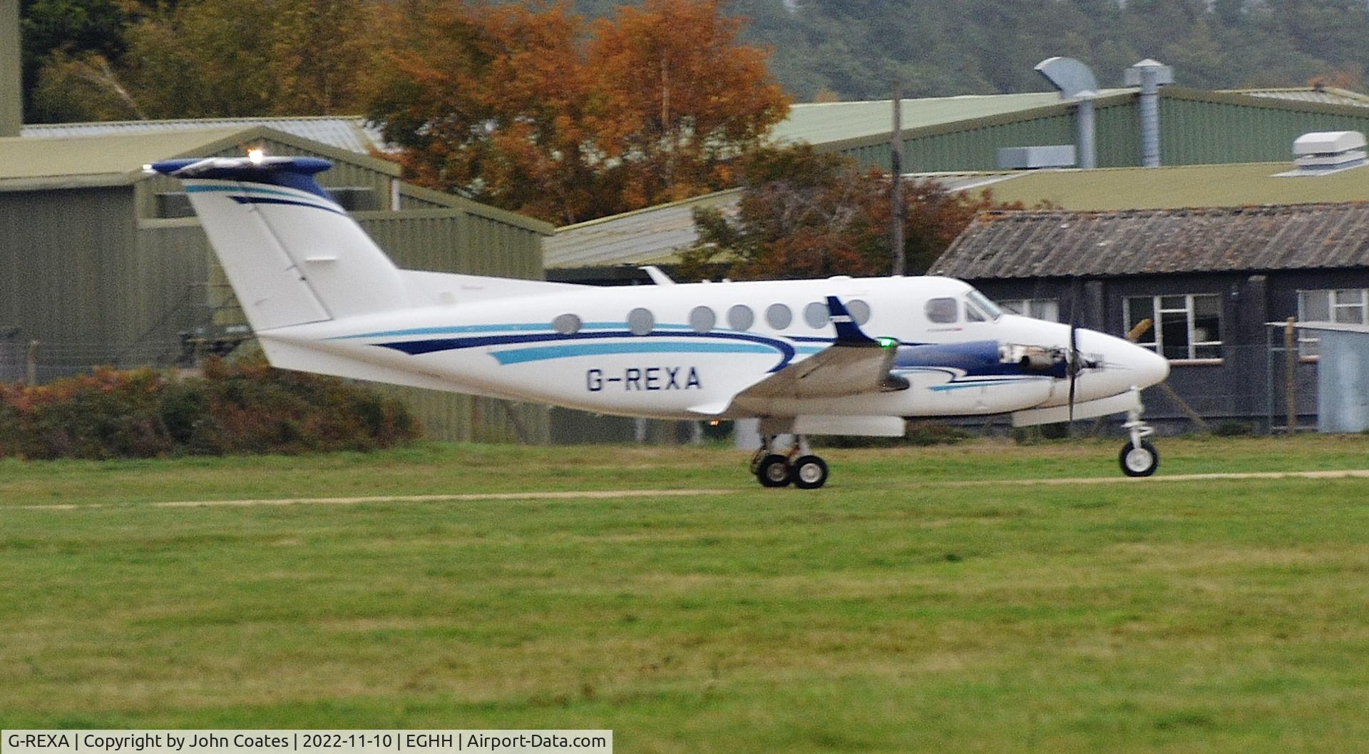 G-REXA, 2018 Beech B200GT King Air C/N BY-339, Engine running