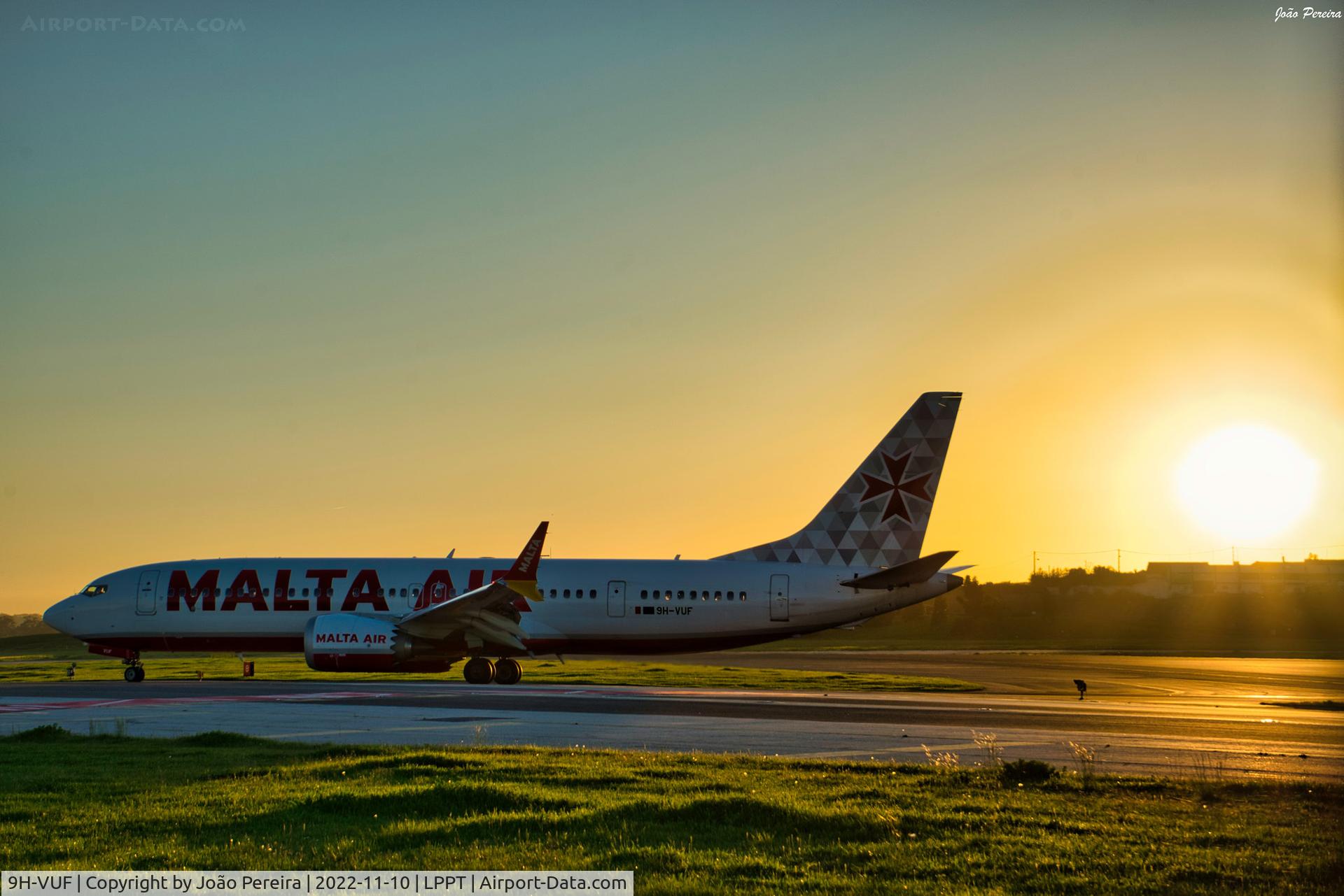 9H-VUF, 2021 Boeing 737-8-200 MAX C/N 65082, Malta Air B738M at Lisbon