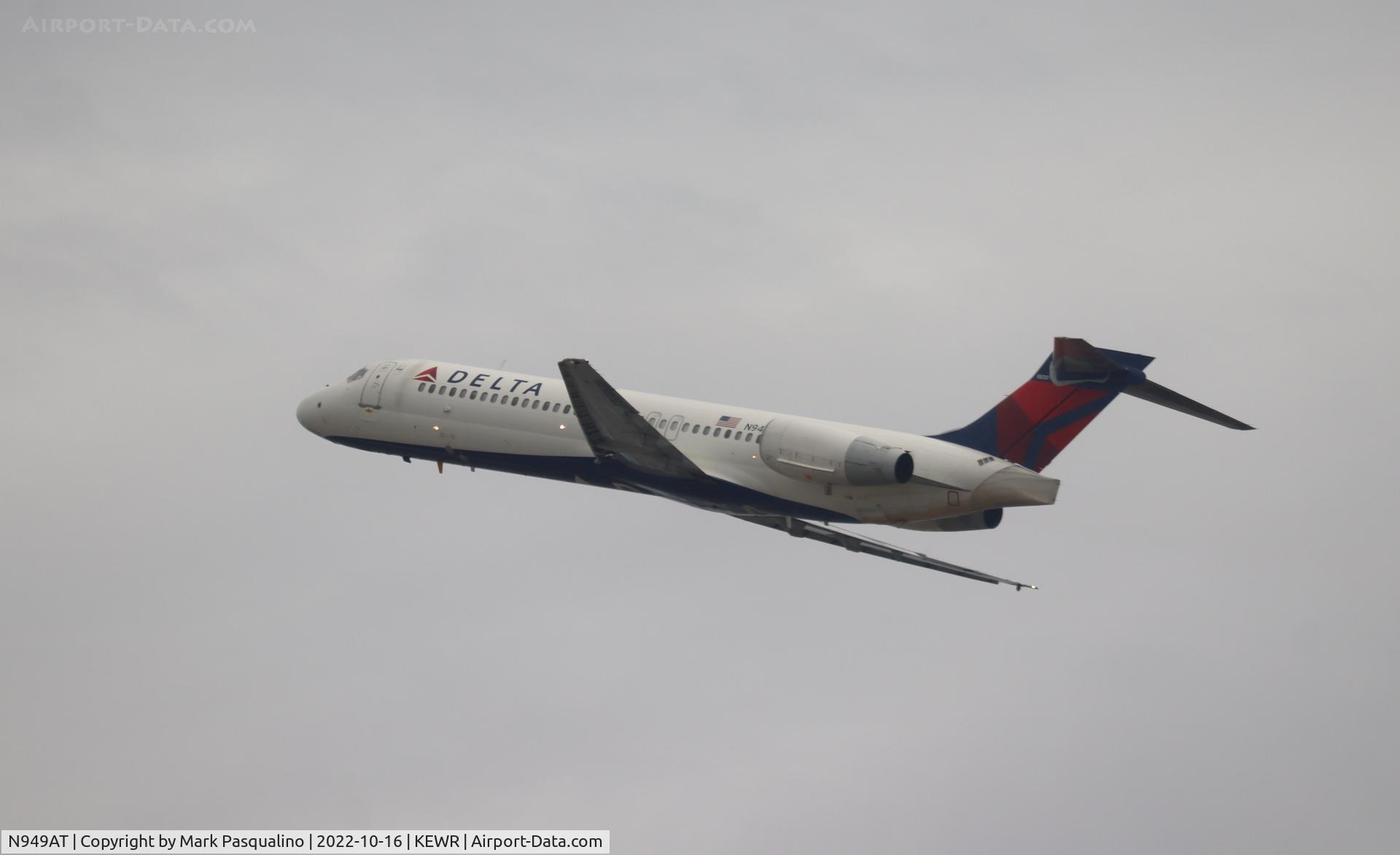 N949AT, 1999 Boeing 717-200 C/N 55003, Boeing 717-200