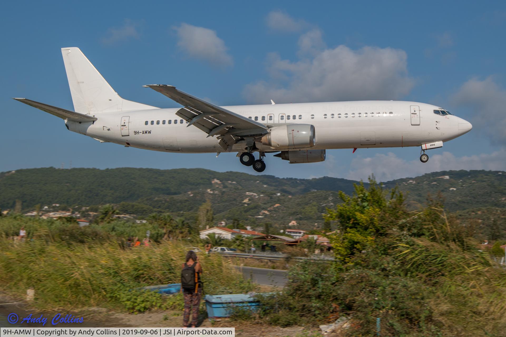 9H-AMW, 1992 Boeing 737-4Q8 C/N 26281, Landing at Skiathos.
