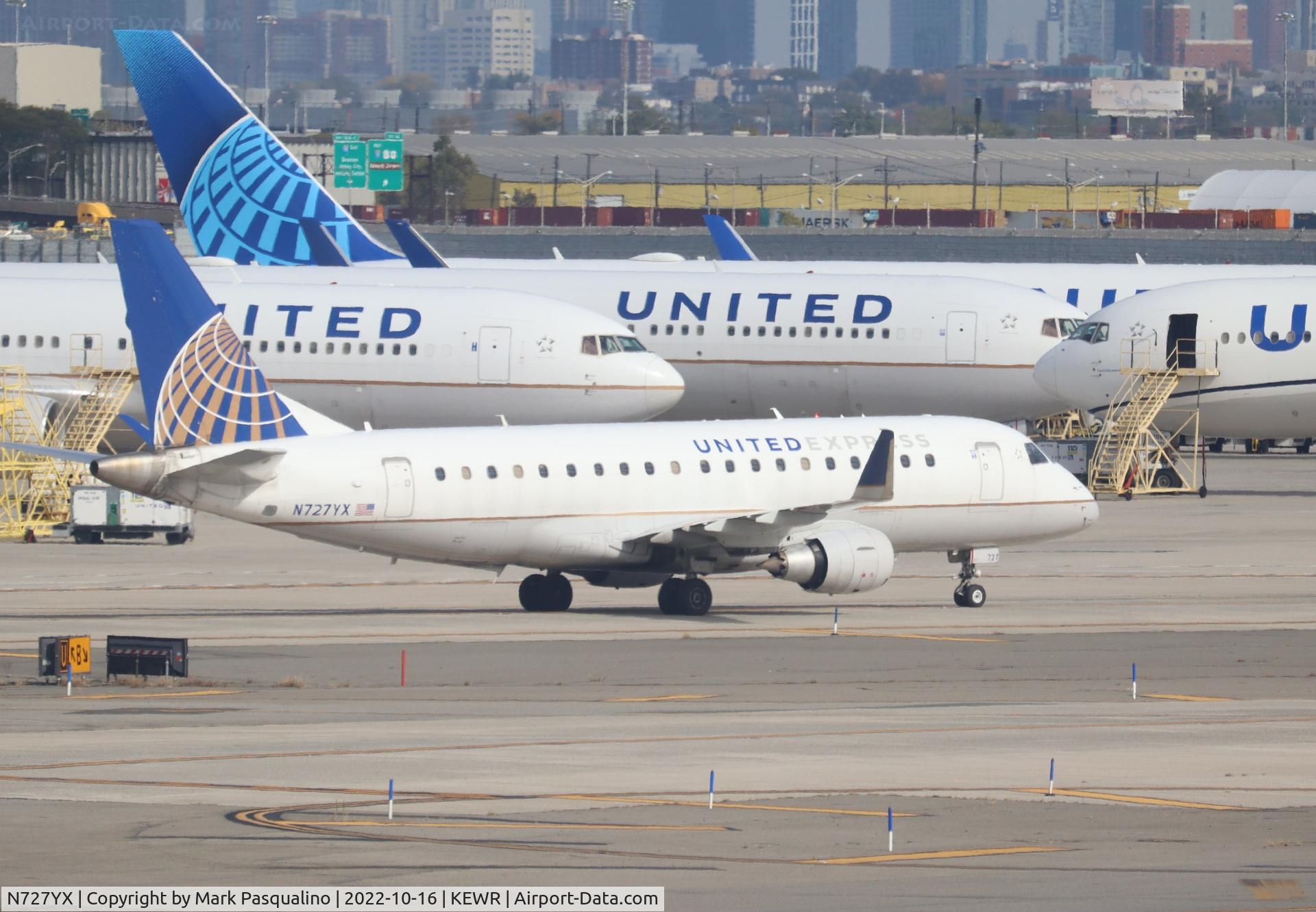 N727YX, 2015 Embraer 175LR (ERJ-170-200LR) C/N 17000509, ERJ-170-200LR