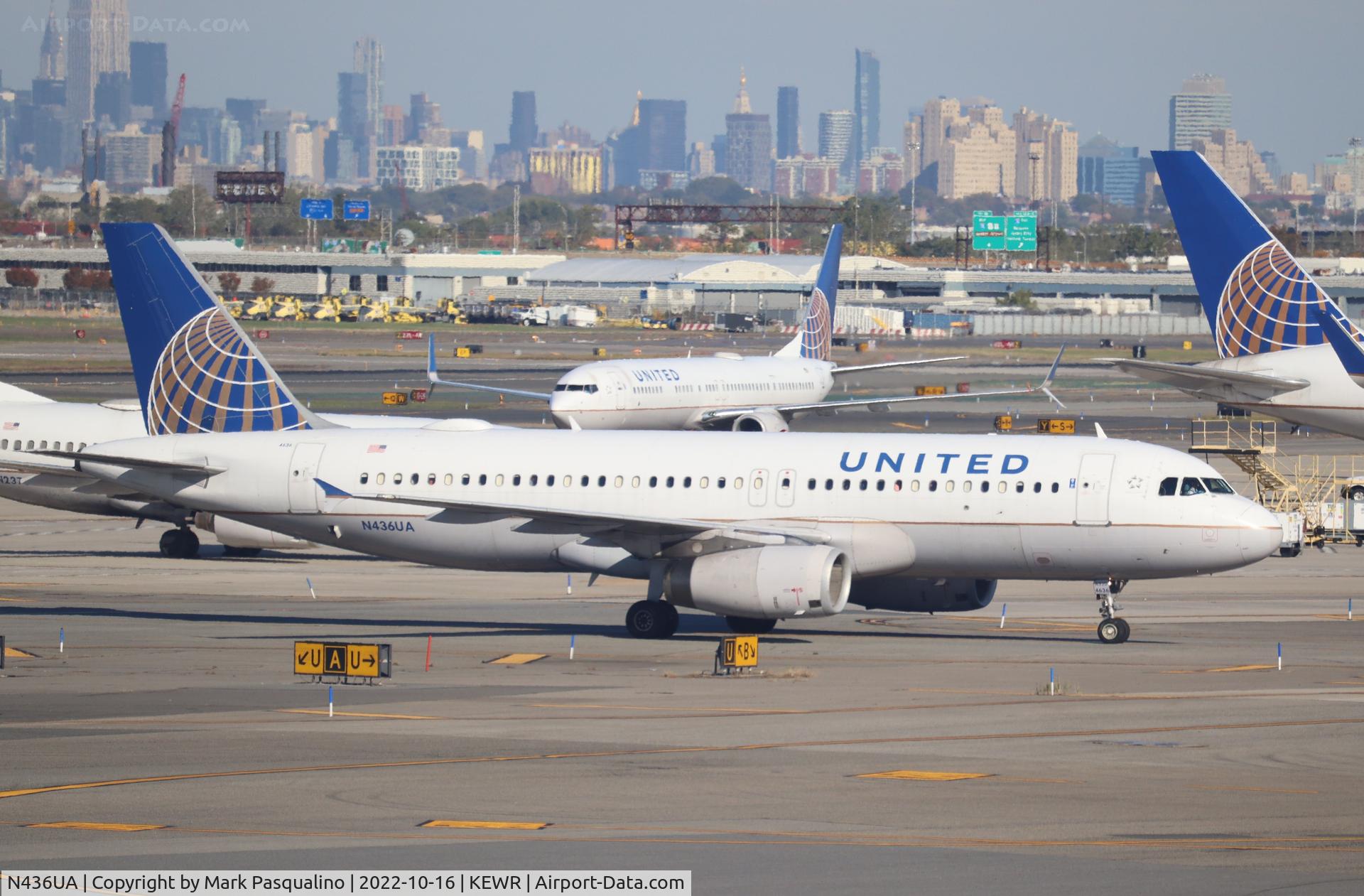 N436UA, 1996 Airbus A320-232 C/N 638, Airbus A320-232