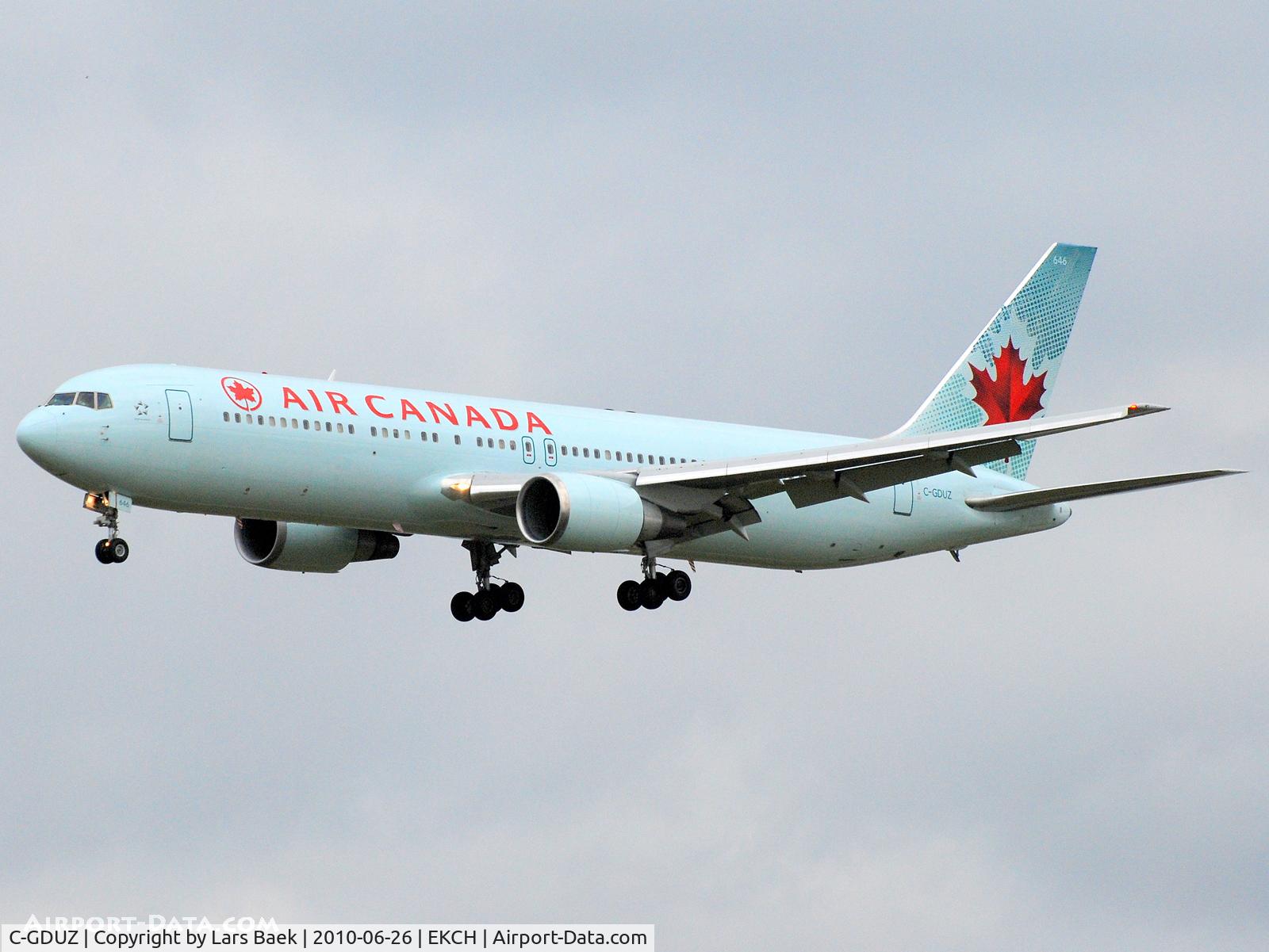 C-GDUZ, 1991 Boeing 767-38E C/N 25347, RWY22L from YYZ