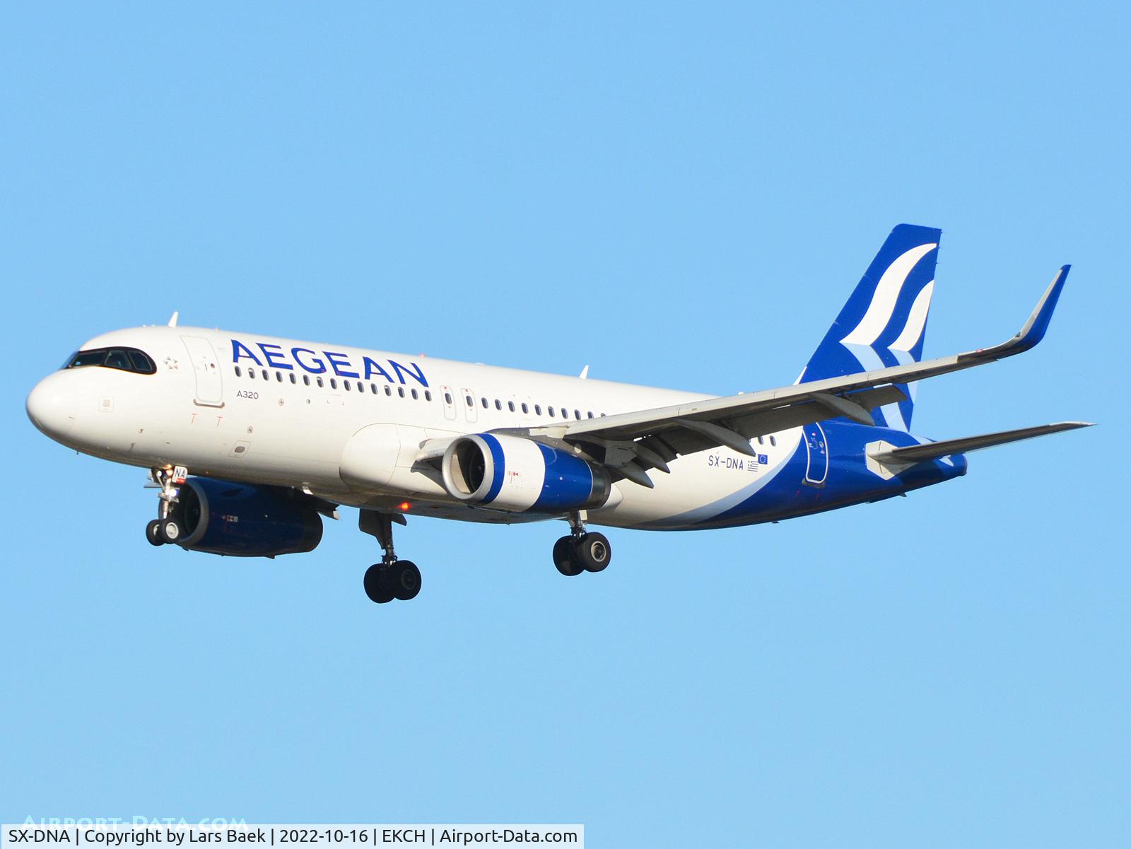 SX-DNA, 2015 Airbus A320-232 C/N 6655, RWY22L
