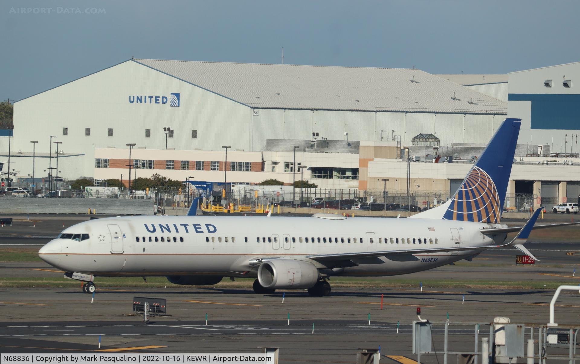 N68836, 2014 Boeing 737-924/ER C/N 60088, Boeing 737-924/ER