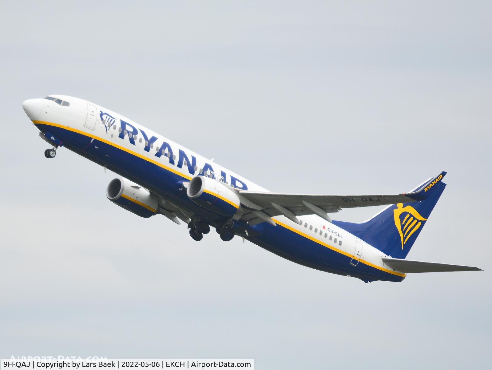 9H-QAJ, 2018 Boeing 737-800 C/N 44817, RWY22R from St. Magleby