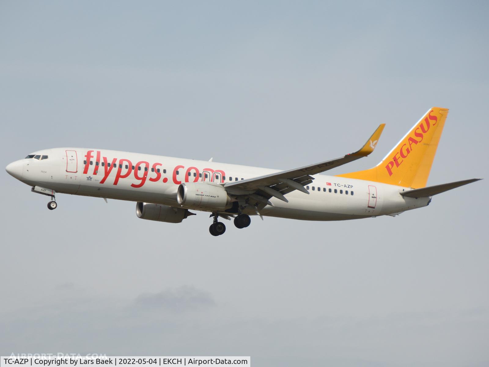 TC-AZP, 2012 Boeing 737-82R C/N 38176, RWY22R