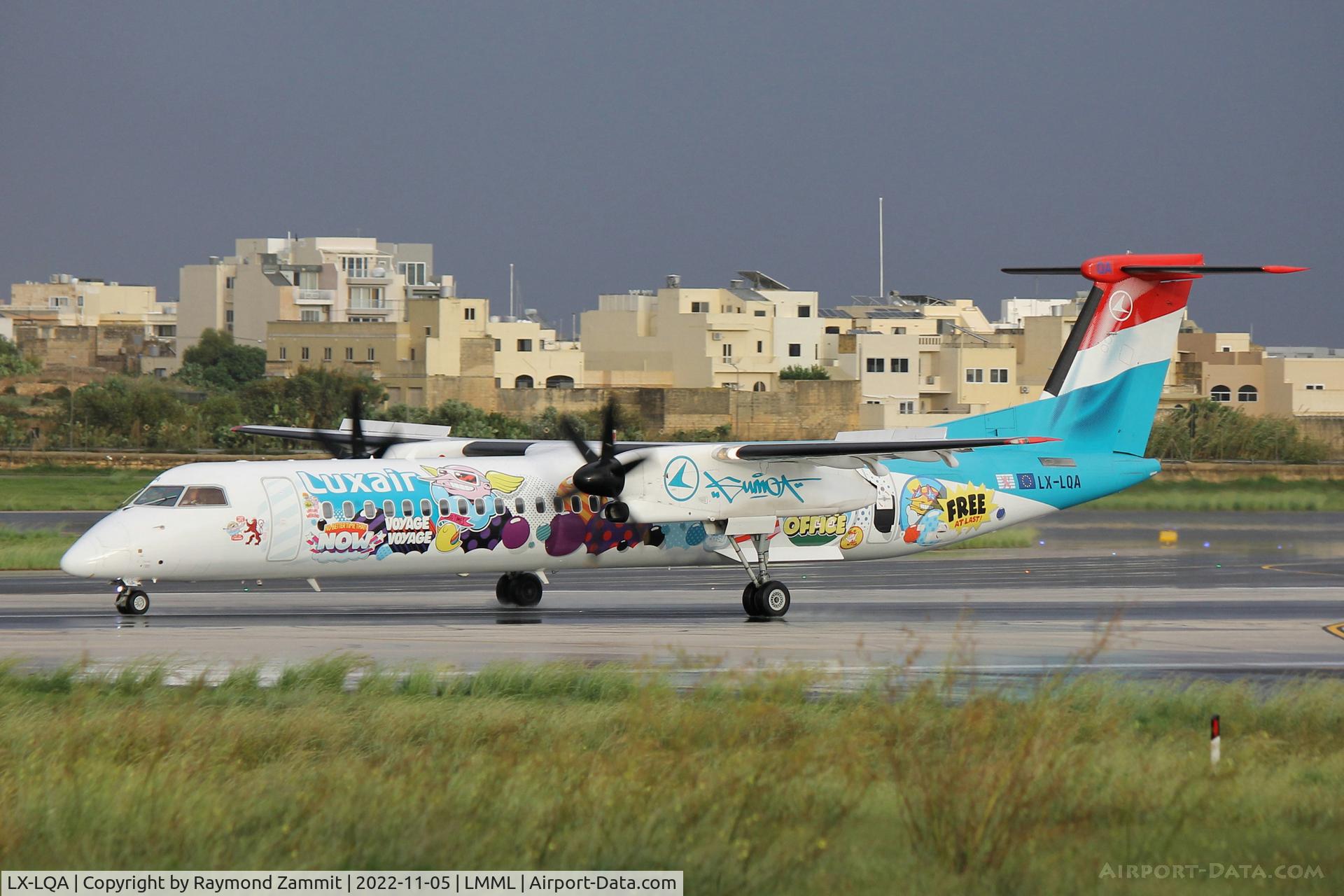 LX-LQA, 2014 De Havilland Canada DHC-8-402 Dash 8 C/N 4468, De Havilland Canada DHC-8-402 LX-LQA wearing special colours