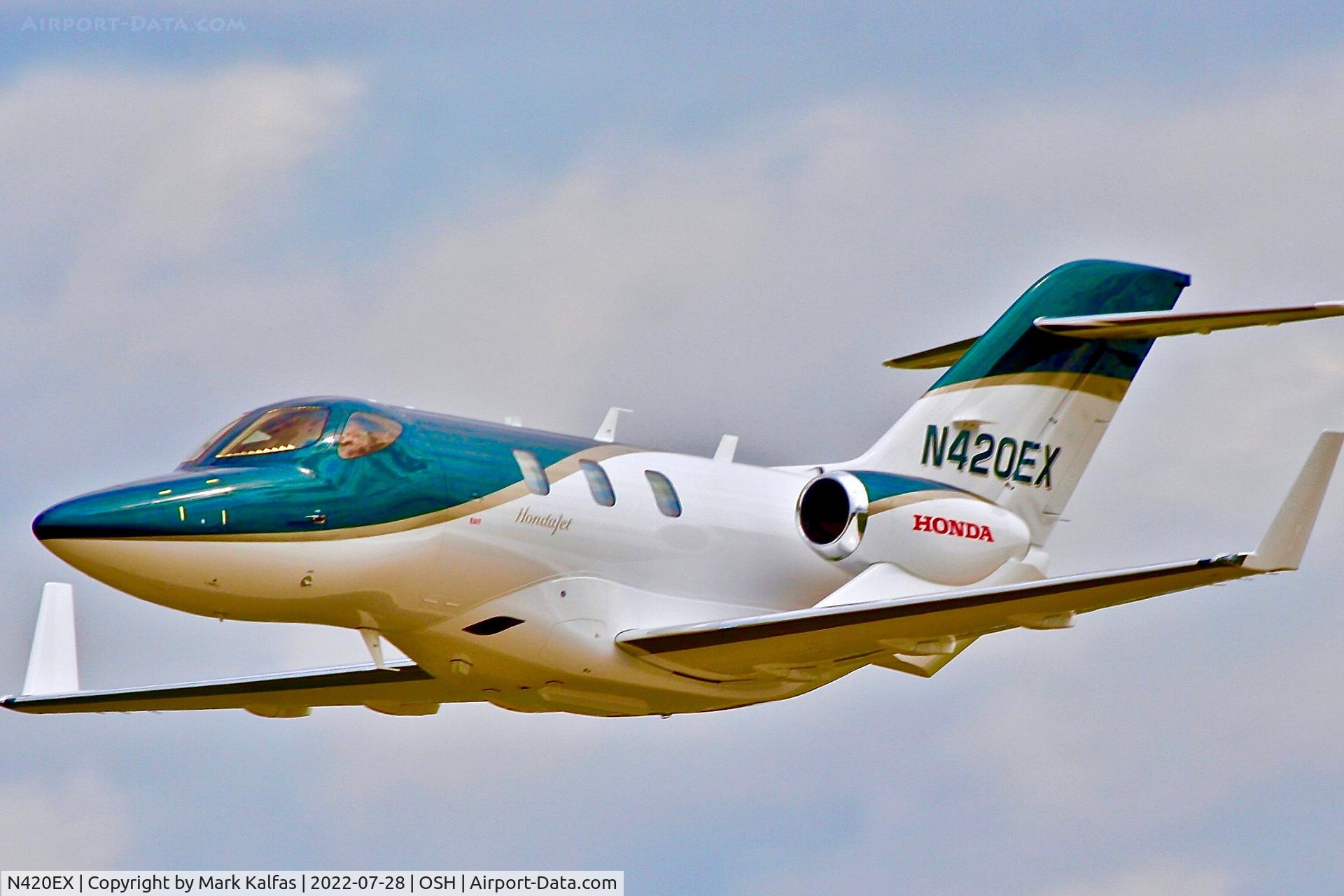 N420EX, 2014 Honda HA-420 HondaJet C/N 42000011, Honda Jet N420EX at OSH