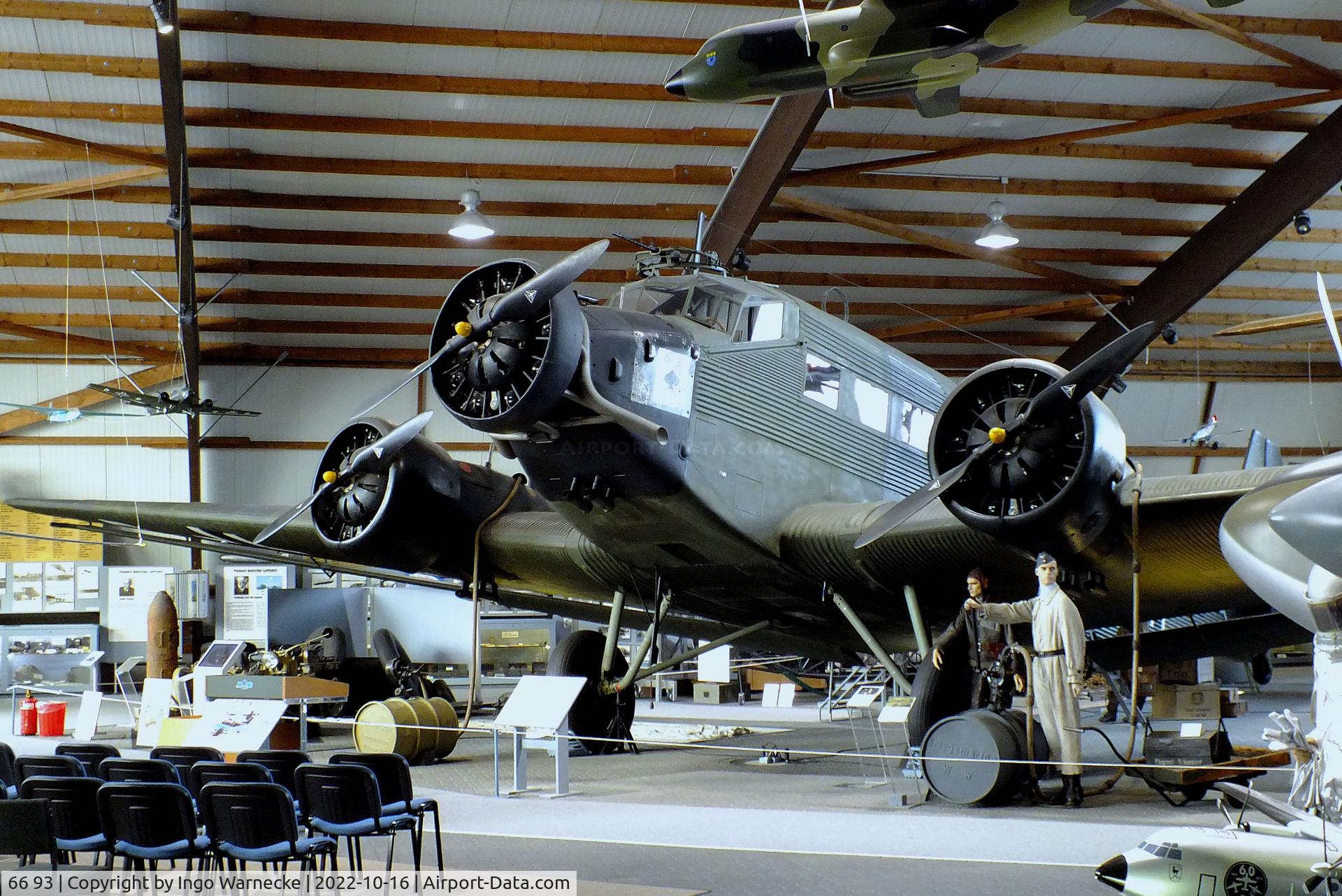 66 93, 1939 Junkers Ju-52/3mg4e C/N 6693, Junkers Ju 52/3m g4e at the Ju52-Halle (Lufttransportmuseum), Wunstorf