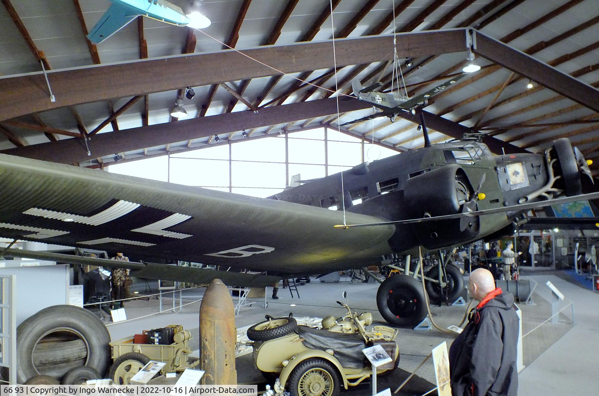 66 93, 1939 Junkers Ju-52/3mg4e C/N 6693, Junkers Ju 52/3m g4e at the Ju52-Halle (Lufttransportmuseum), Wunstorf